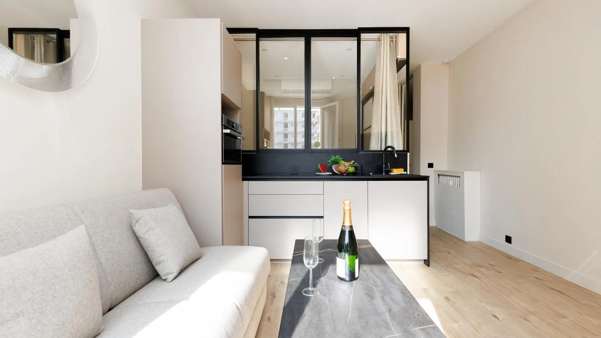 Palais Miramar Yourhosthelper Cannes